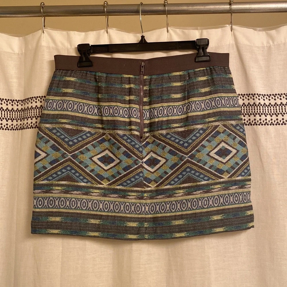 American Eagle Tribal Print Elastic Waist Mini